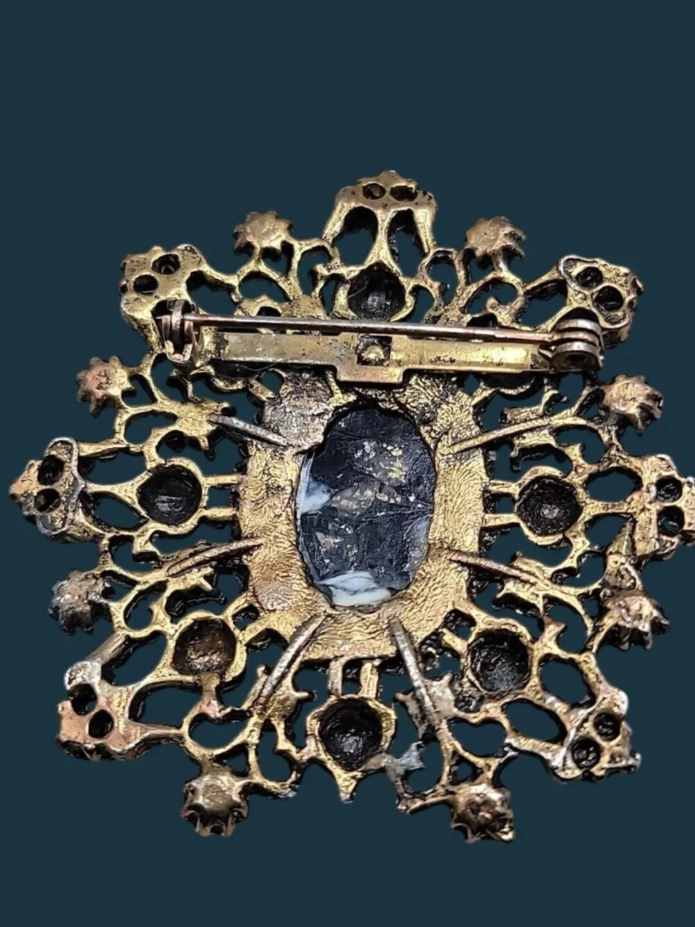 Vintage Victorian Revival Black Cabochon Starburst Brooch Pin Gold Tone Filigree